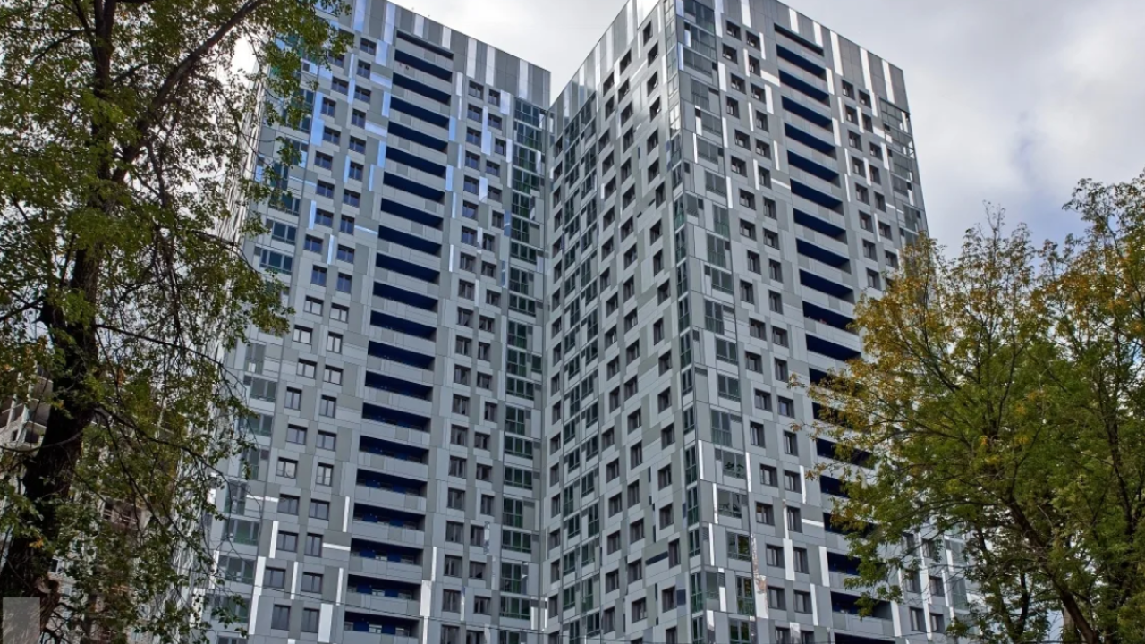 Real photos of Leto Apart on Revolution Street 52B