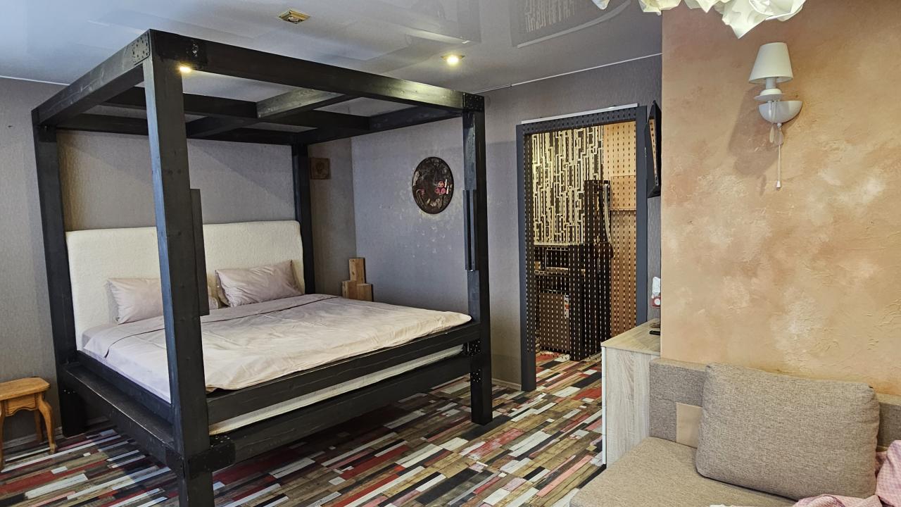 Real photos of Apartments on Shakhterov Avenue 90