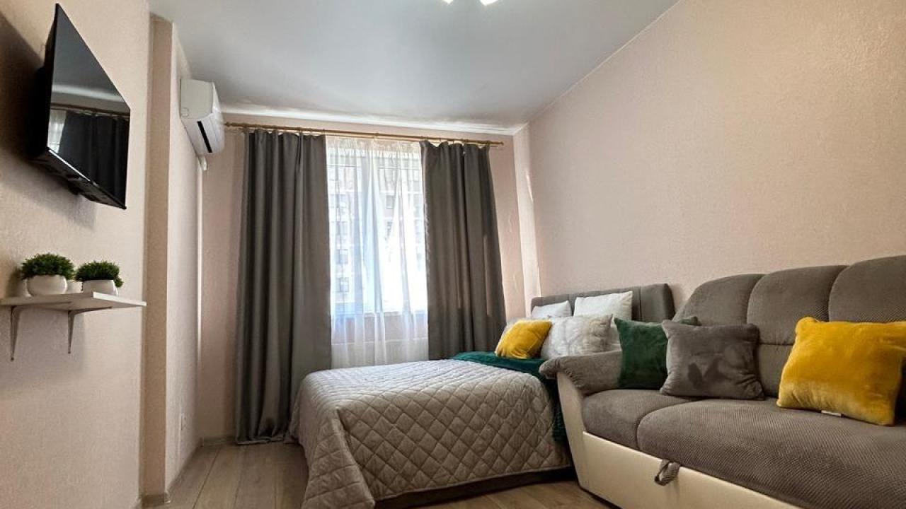Real photos of Apartments on Evgeniya Zhigulenko street 13