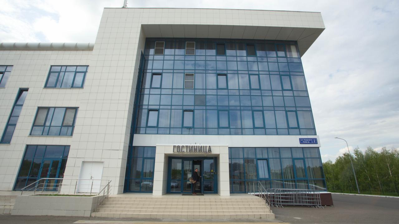 Азалия на Аграрной