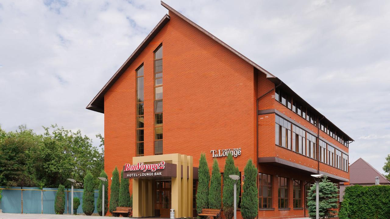 Real photos of Voyage, building 2