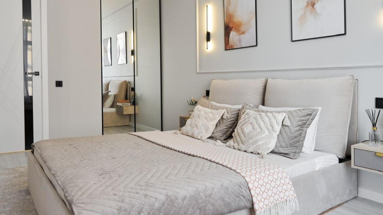 Real photos of Apartments on 157B Krasnoarmeyskaya street/83-12