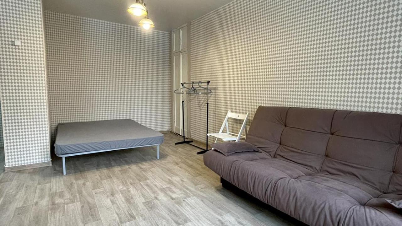 Real photos of 23 Robespierre Street