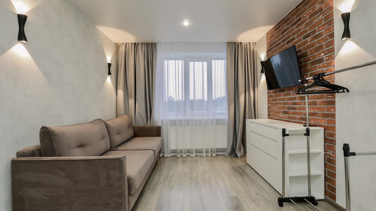Real photos of Apartment on 40 let Pobedy street 135 - 9th floor