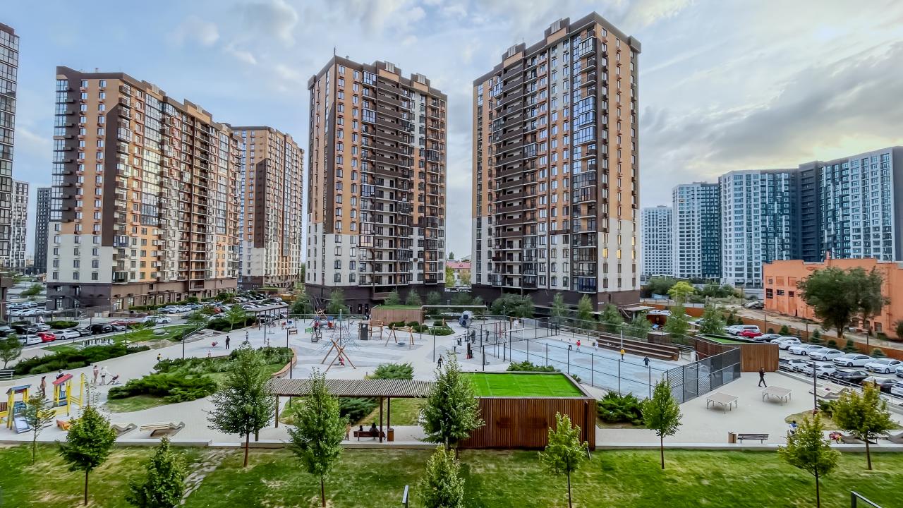 Real photos of Green FOX на Набережной Приволжского Затона 20Г