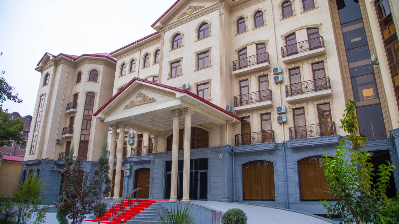Реальные фото Air Plaza Hotel (Эйр Плаза)