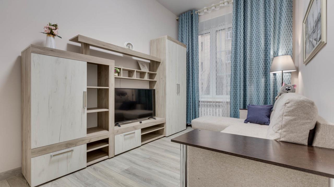 Real photos of Apartments on the embankment of the Griboyedov Canal 68