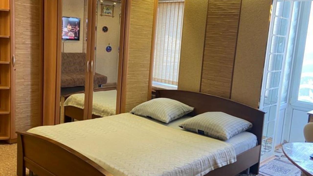 Real photos of Apartments on Prospekt 50 let Oktyabrya 22