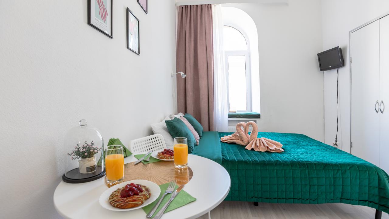 Real photos of Sutki Rent (Rent Day) in an apartment building Bezobrazova