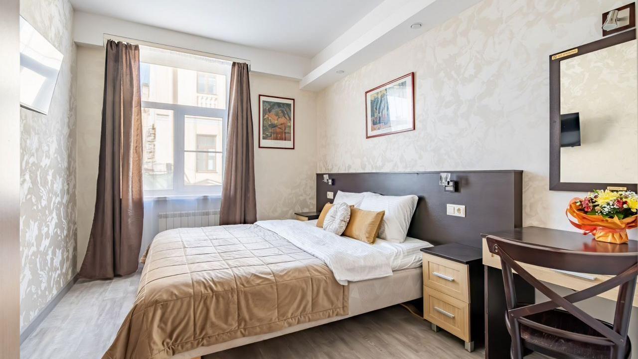 Real photos of Apartments on Galernaya street