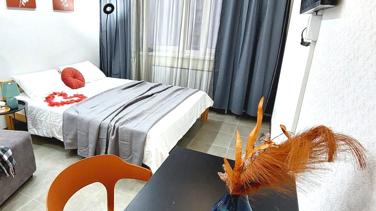 Реальные фото Центр! Апартаменты на 9 этаже, Аксакова 81