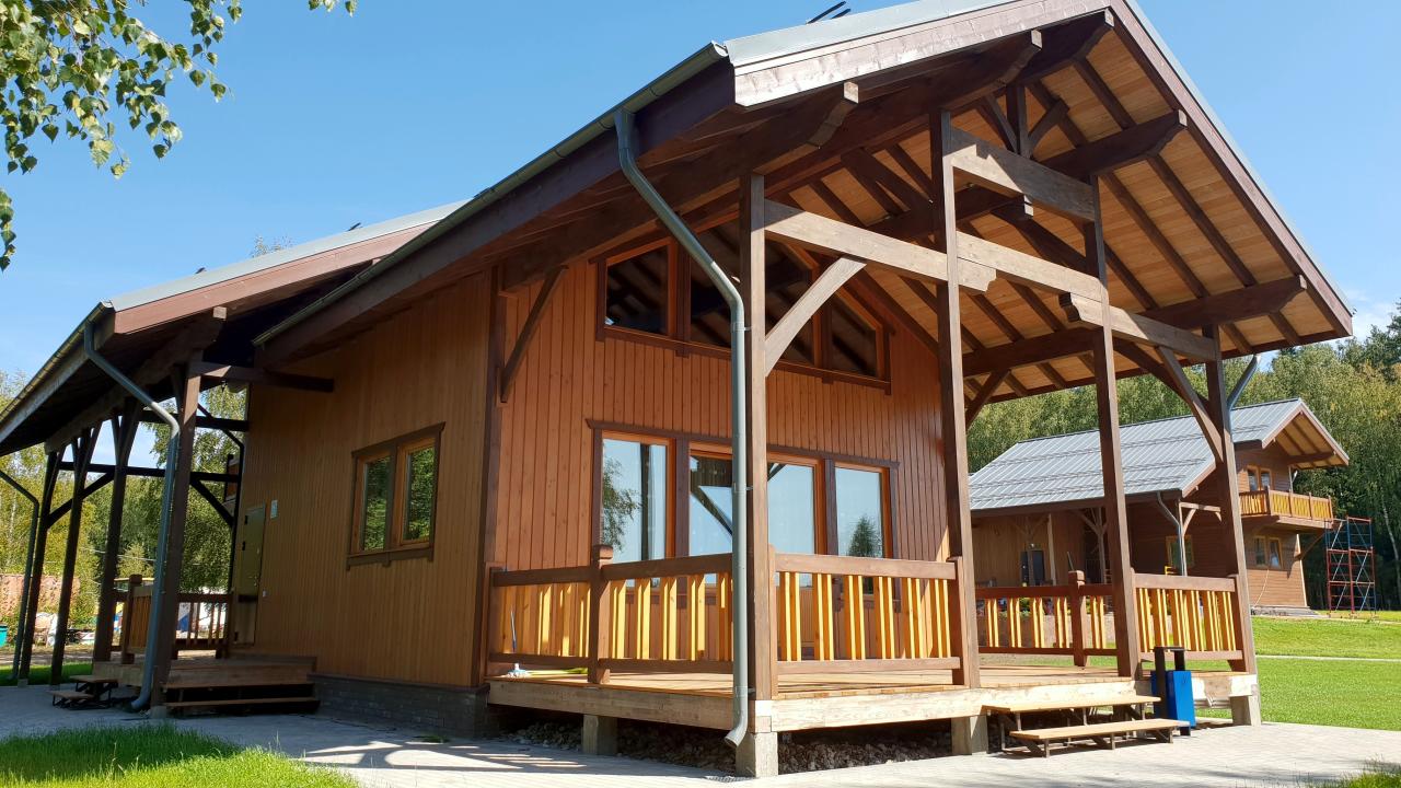 Real photos of Cottage B3 at the recreation center Novosti Park