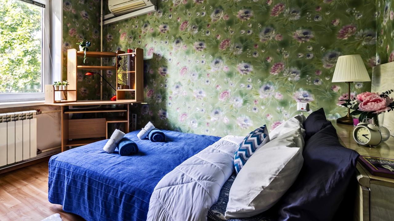 Real photos of Hermes Apartments on Mikhailova Street