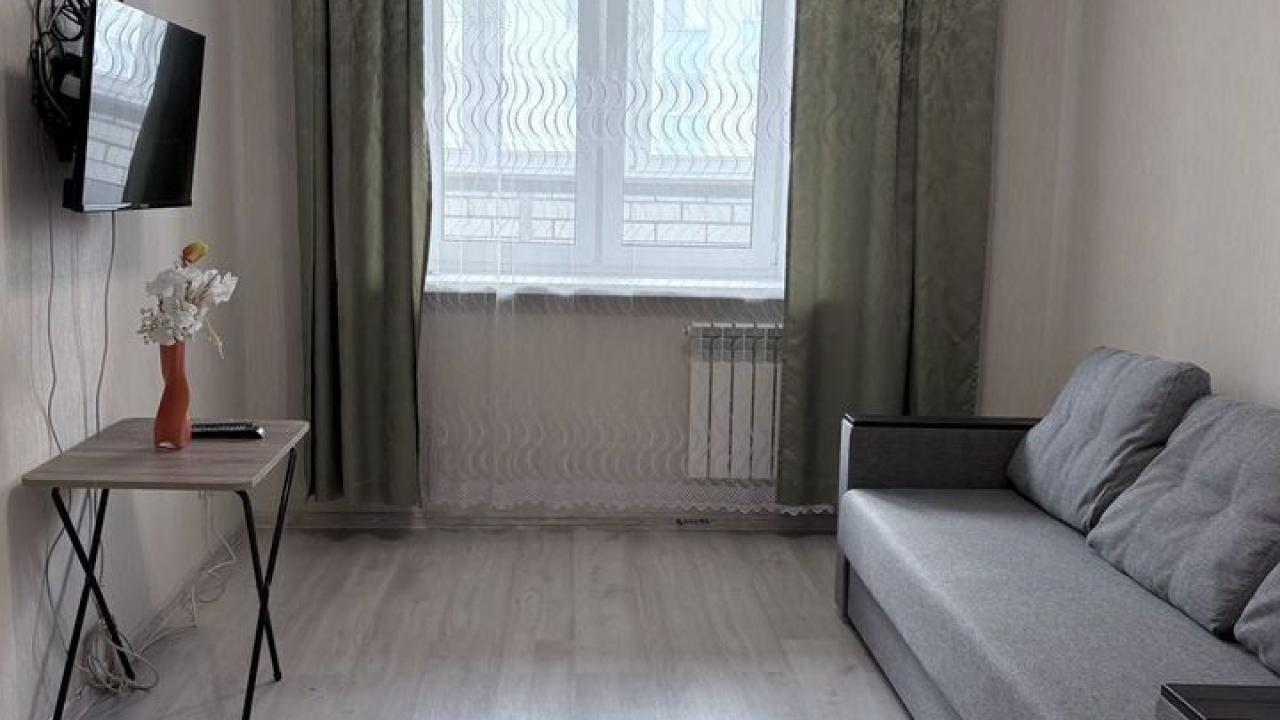 Real photos of Apartments on Livenskaya street 33k2