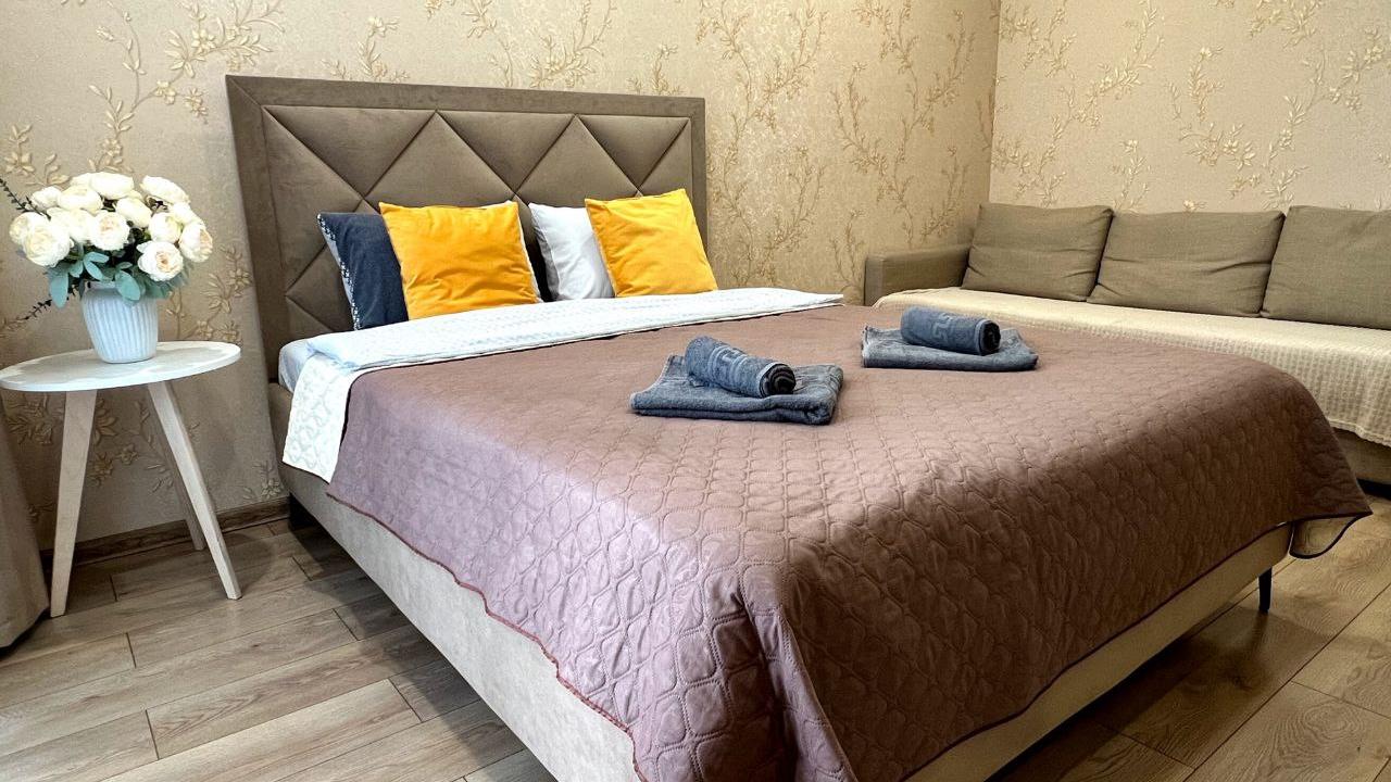 Real photos of ApartKZN apartment on 62 Yershova Street, building 1