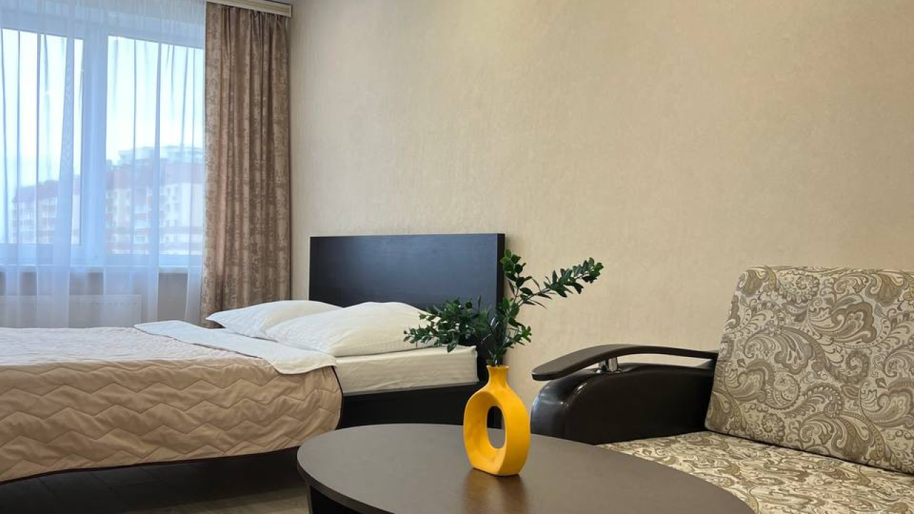 Real photos of EasyRent on Kirov Avenue 322A building 6