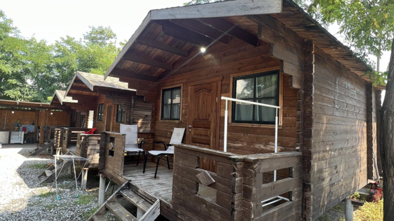 Real photos of Pitsunda House