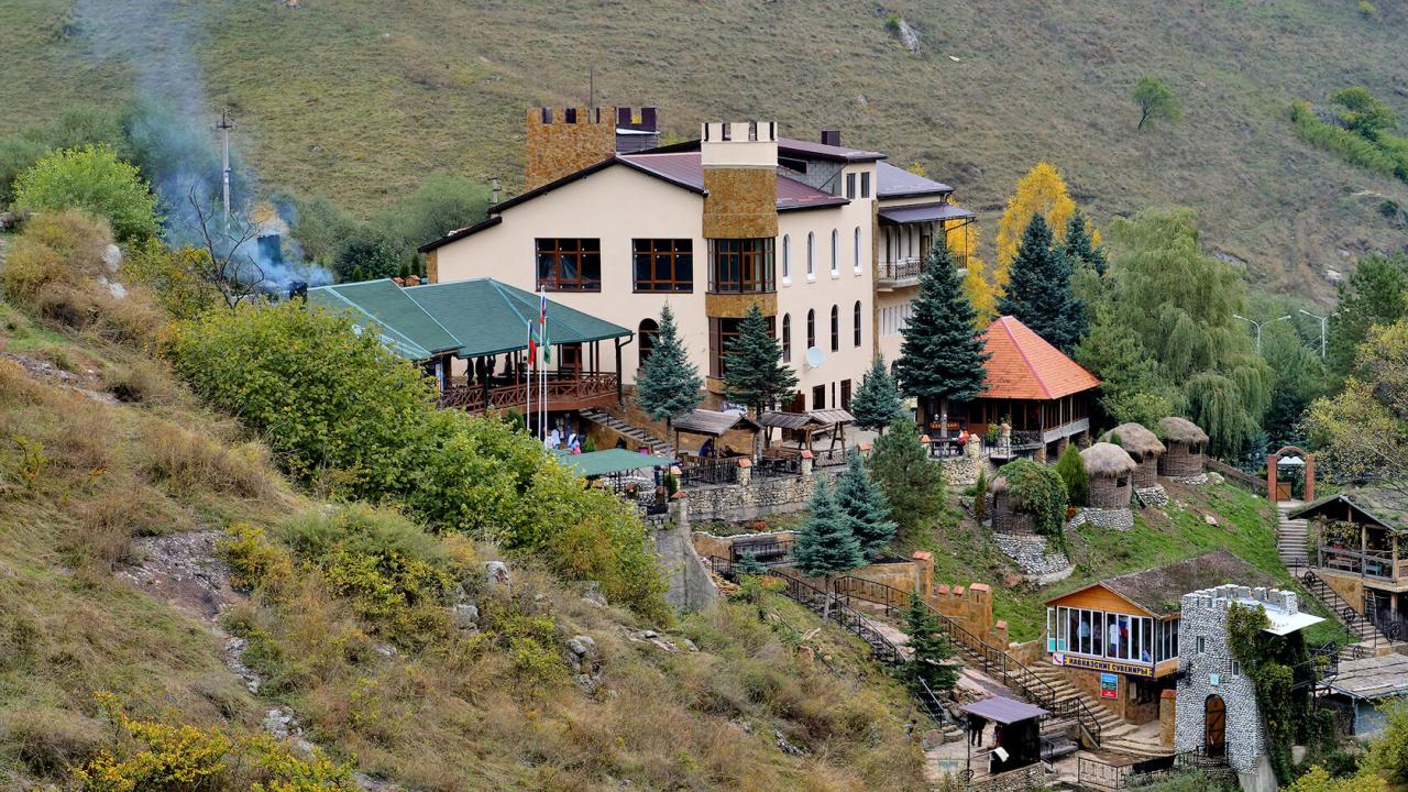 Real photos of Medovye vodopady