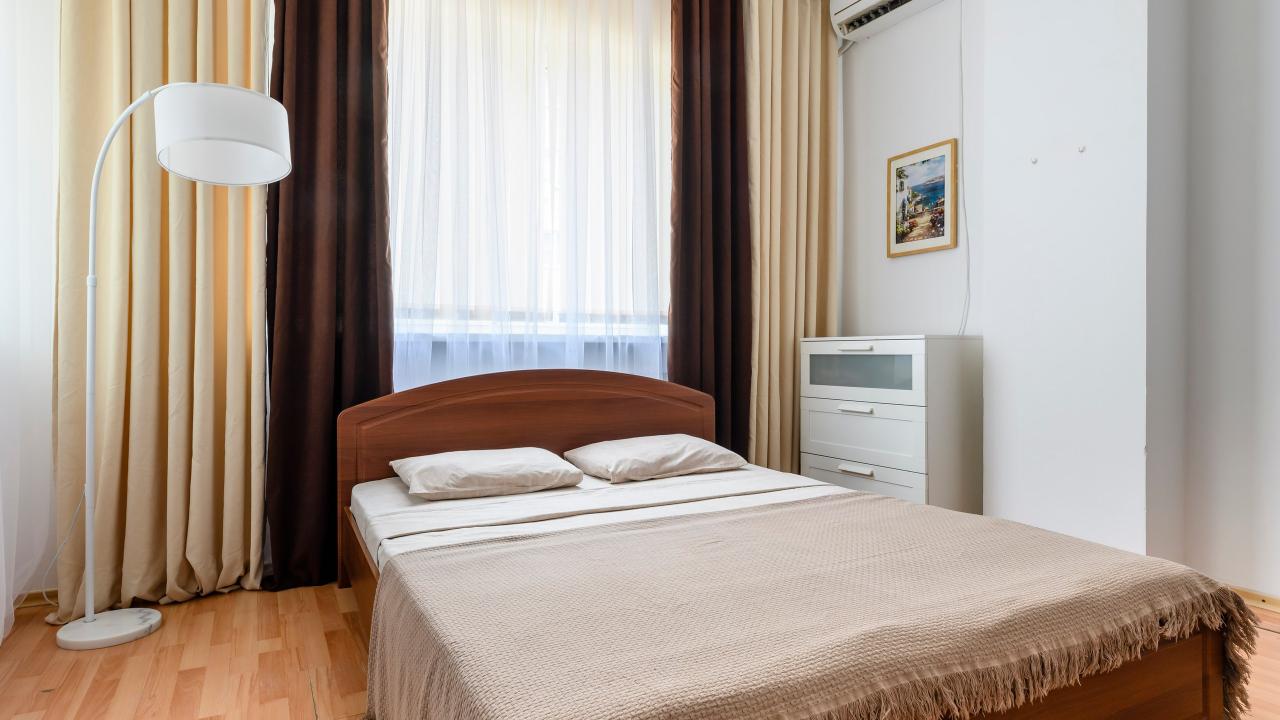 Реальные фото Лайтхаус в микрорайоне Керемет 5 корпус 18