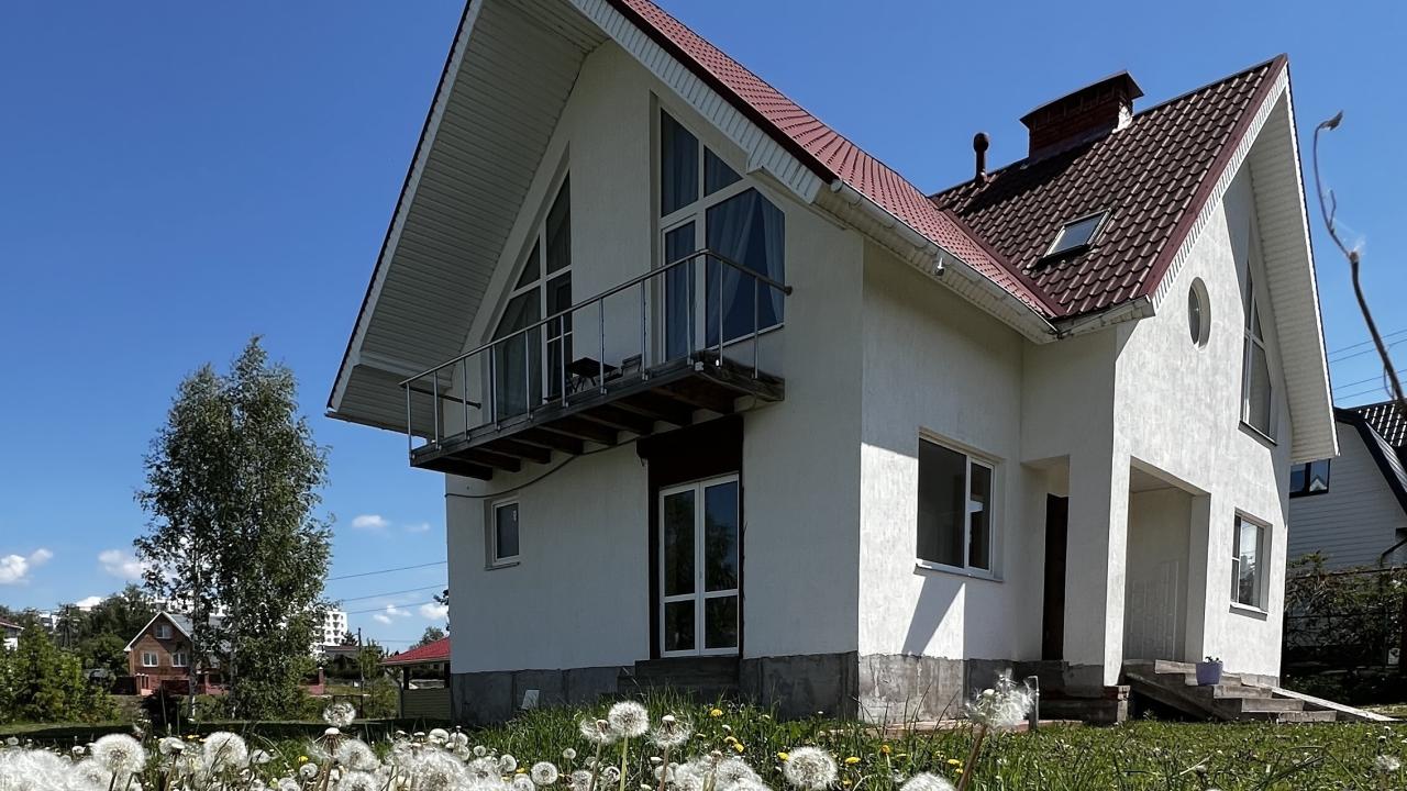 Реальные фото Коттедж в переулке 2-й Овражный 13