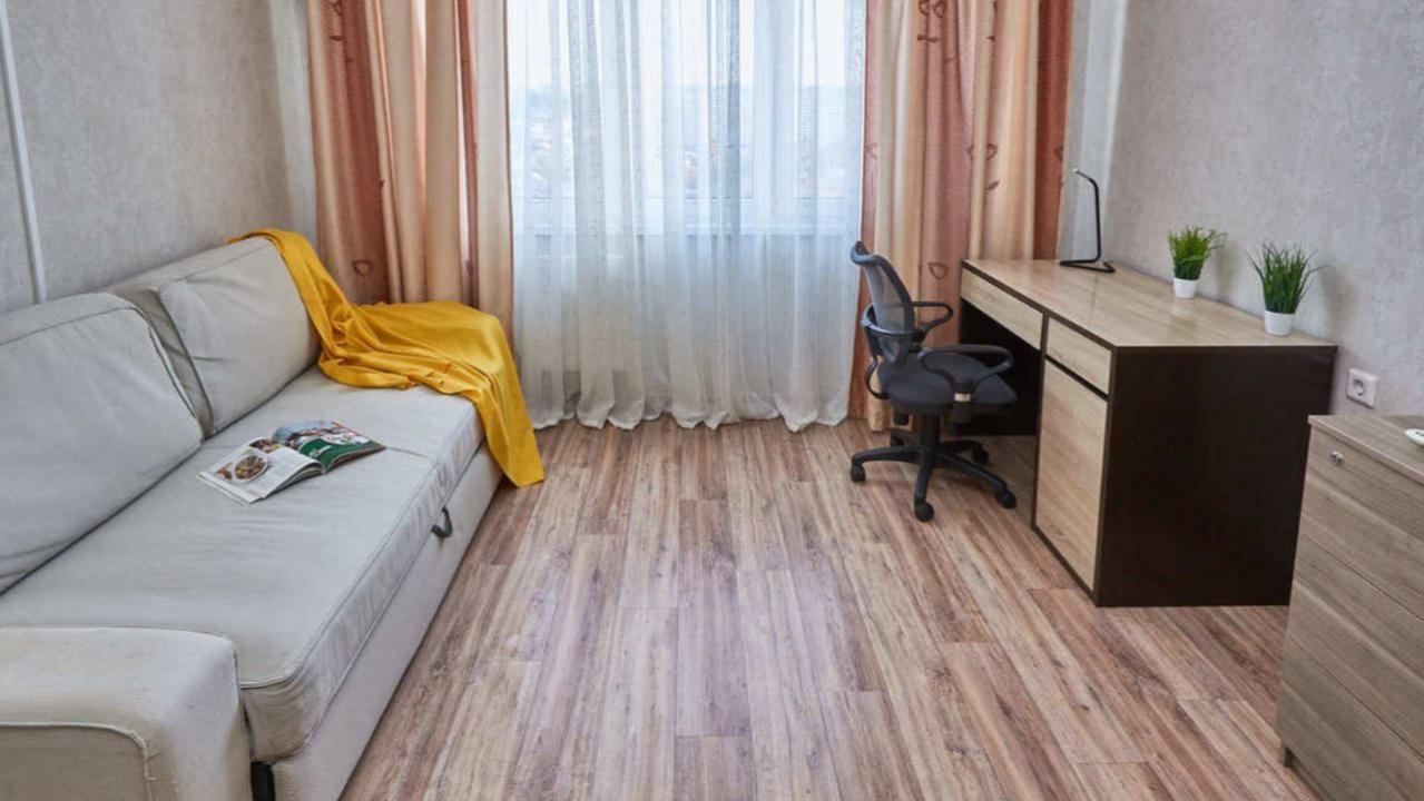 Real photos of Apartamenty Yuzhnaya noch na ulitse Artyushkova 27