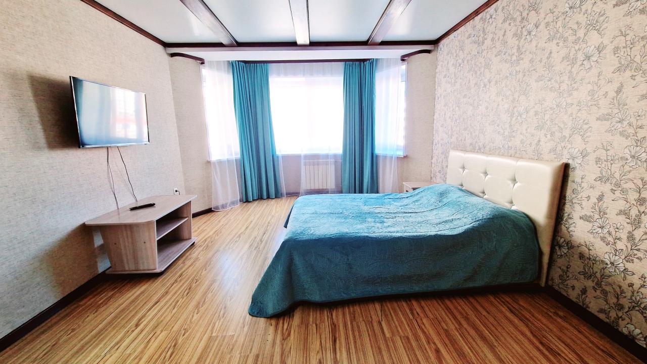 Real photos of Eden Apartments on 15a Torosova Street