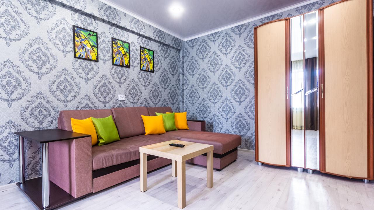 Real photos of Five stars on Pobedy Avenue