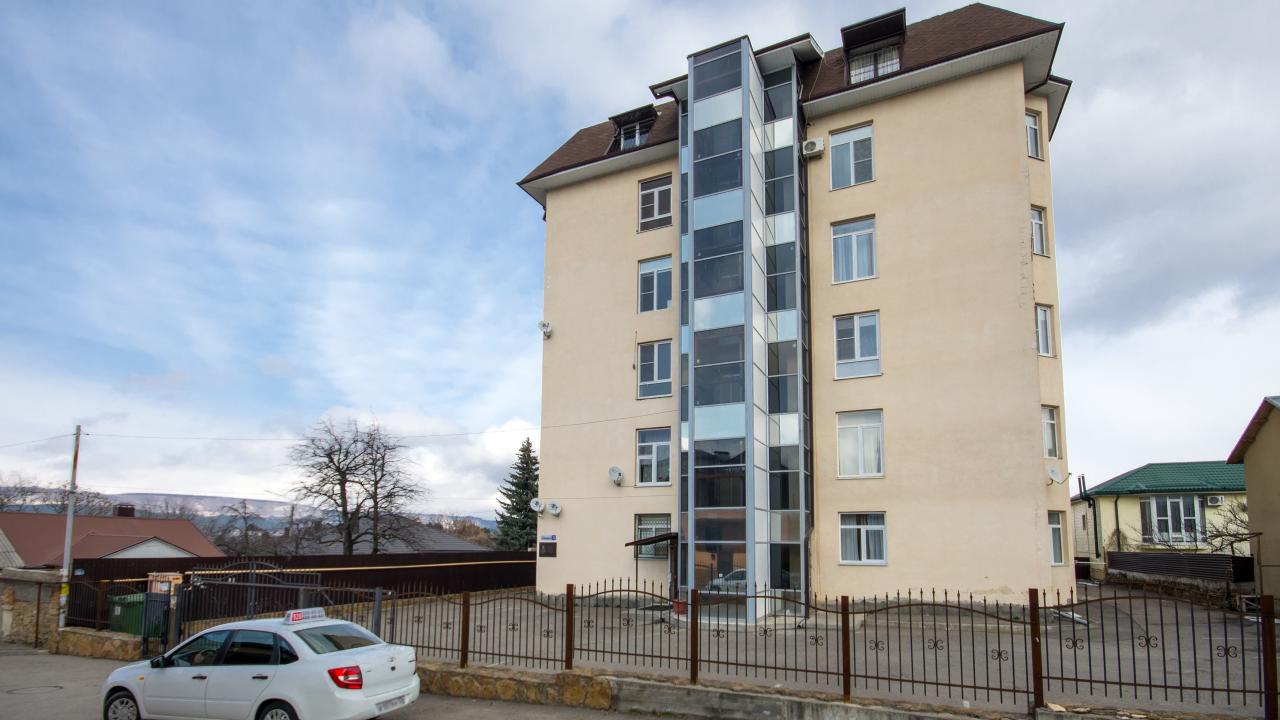 Реальные фото Green Apart (Грин Апарт) на улице Толбухина