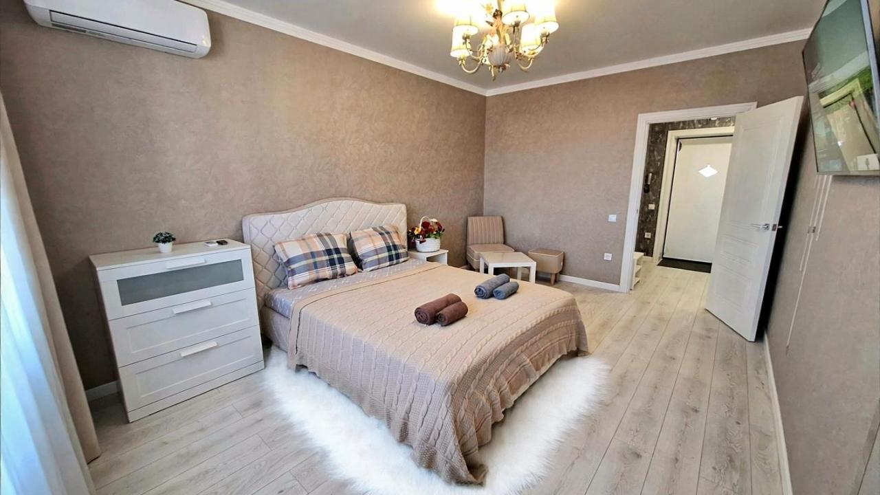 Real photos of Rooms Apartments (Rooms Apartments) on Orangereynaya street 17 building 4