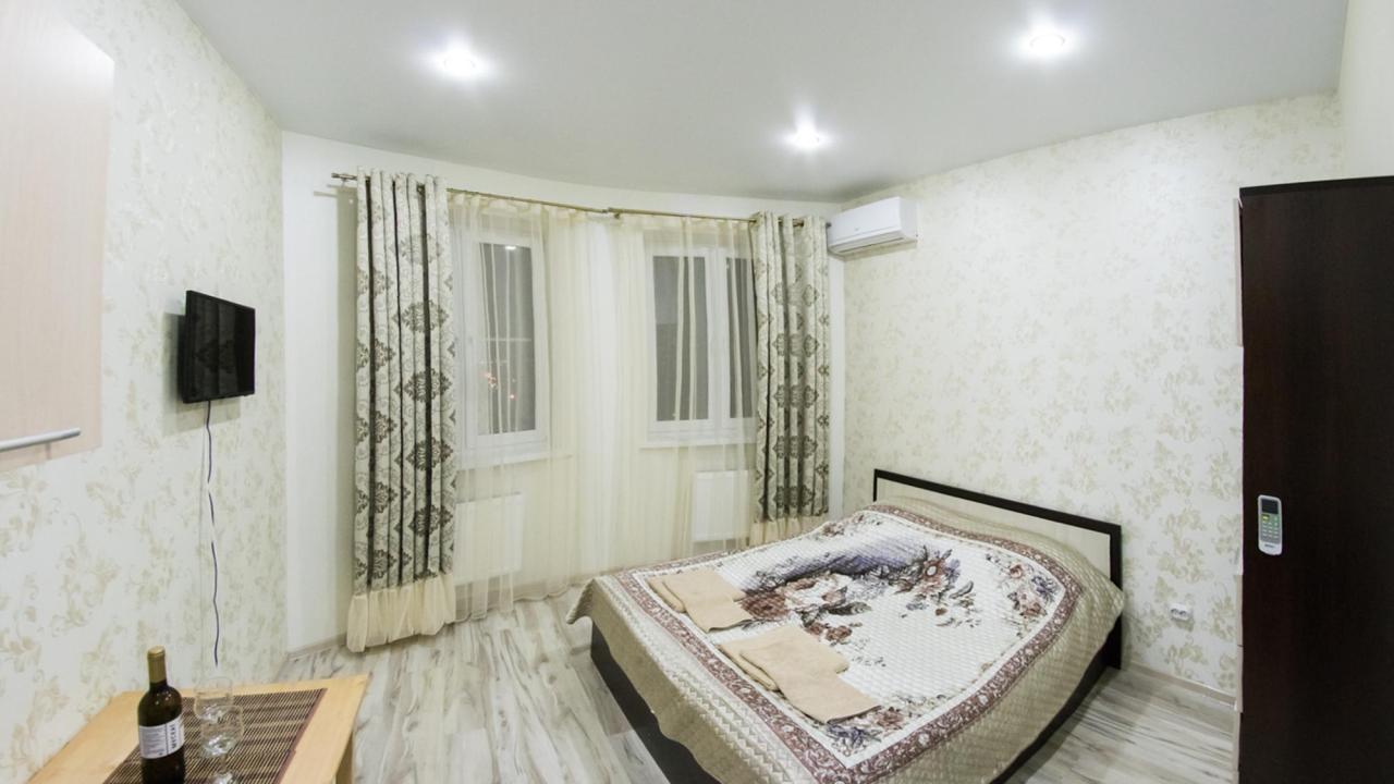 Реальные фото SutkiDar (СуткиДар) на улице Фёдора Лузана