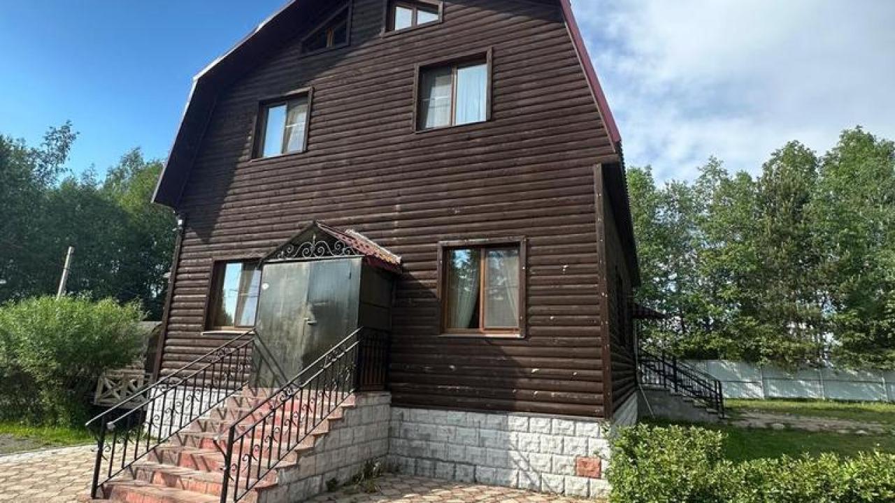 Real photos of Cottage on Tsentralnaya St., 35