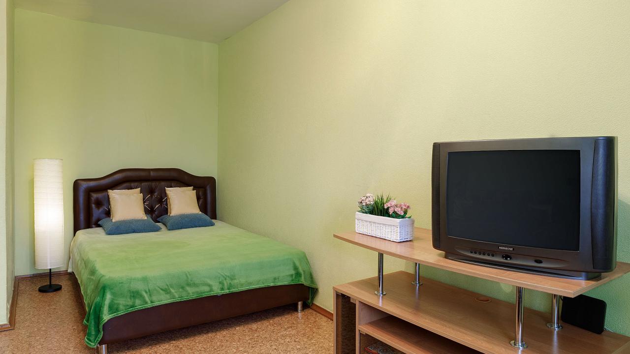 Real photos of Aurora on 25 Vesennyaya street