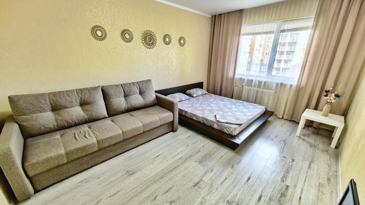 Real photos of Apartment QuarTerra on 151 Pobedy Avenue