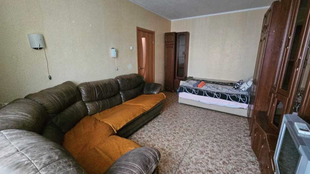 Real photos of Dobro pozhalovat' v stolicu of Varshavskoye highway 53 building 4