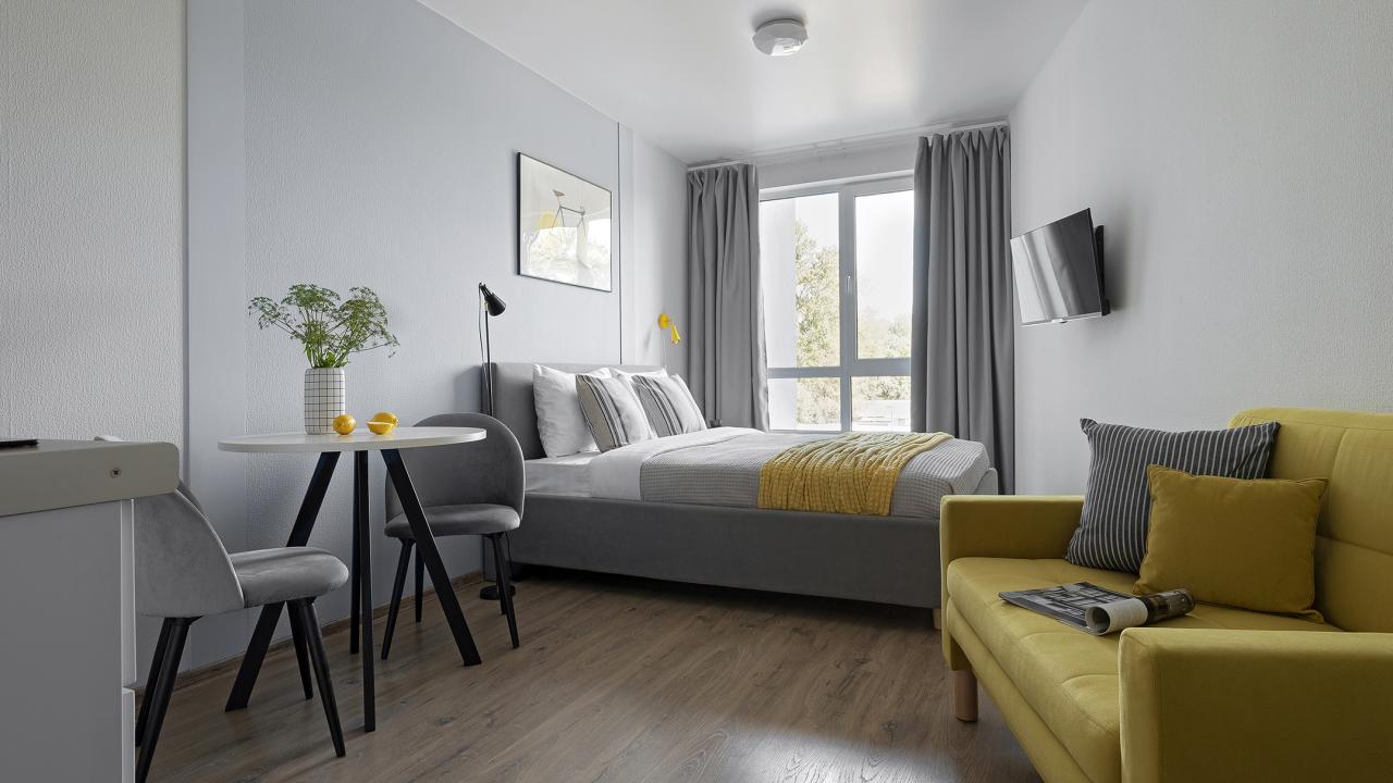 Real photos of Beautiful apartment not far from the park with a pond