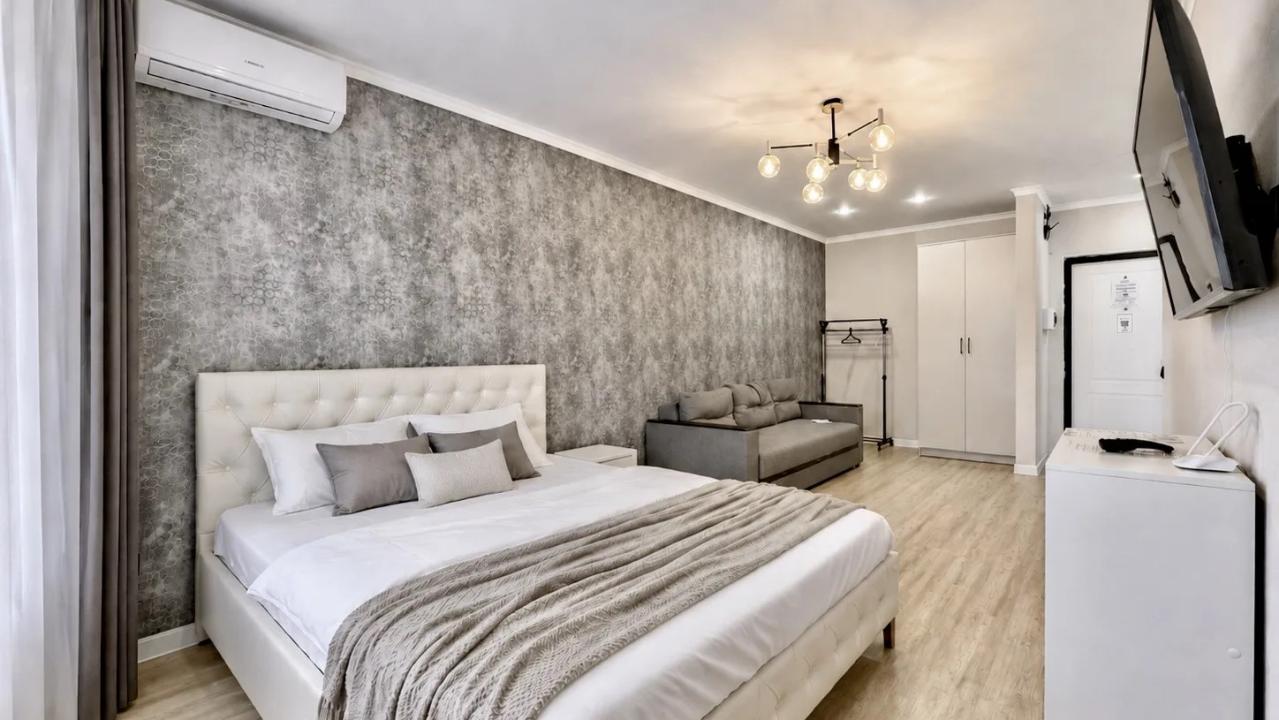 Real photos of The standard green house on Salmyshskaya street 9/5