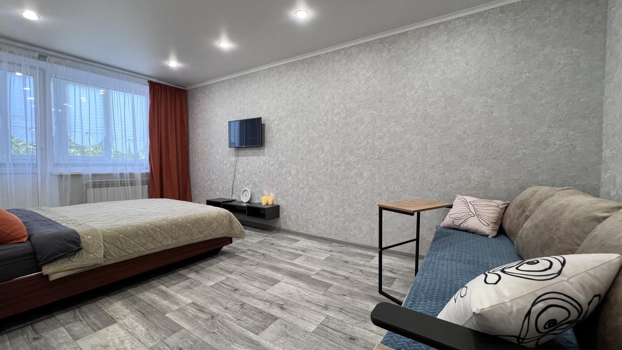 Real photos of Apartments on 12B Entuziastov Street