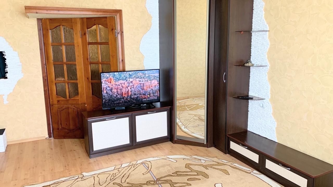 Real photos of Apartments on Lenin Avenue 35
