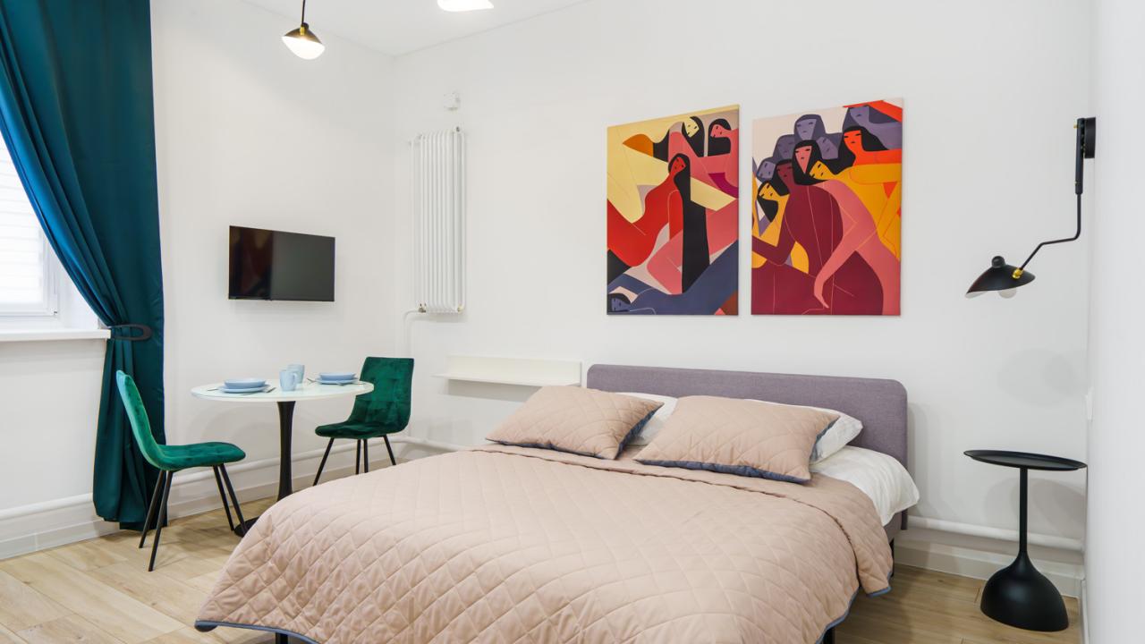 Real photos of Good night at Belinsky 32A