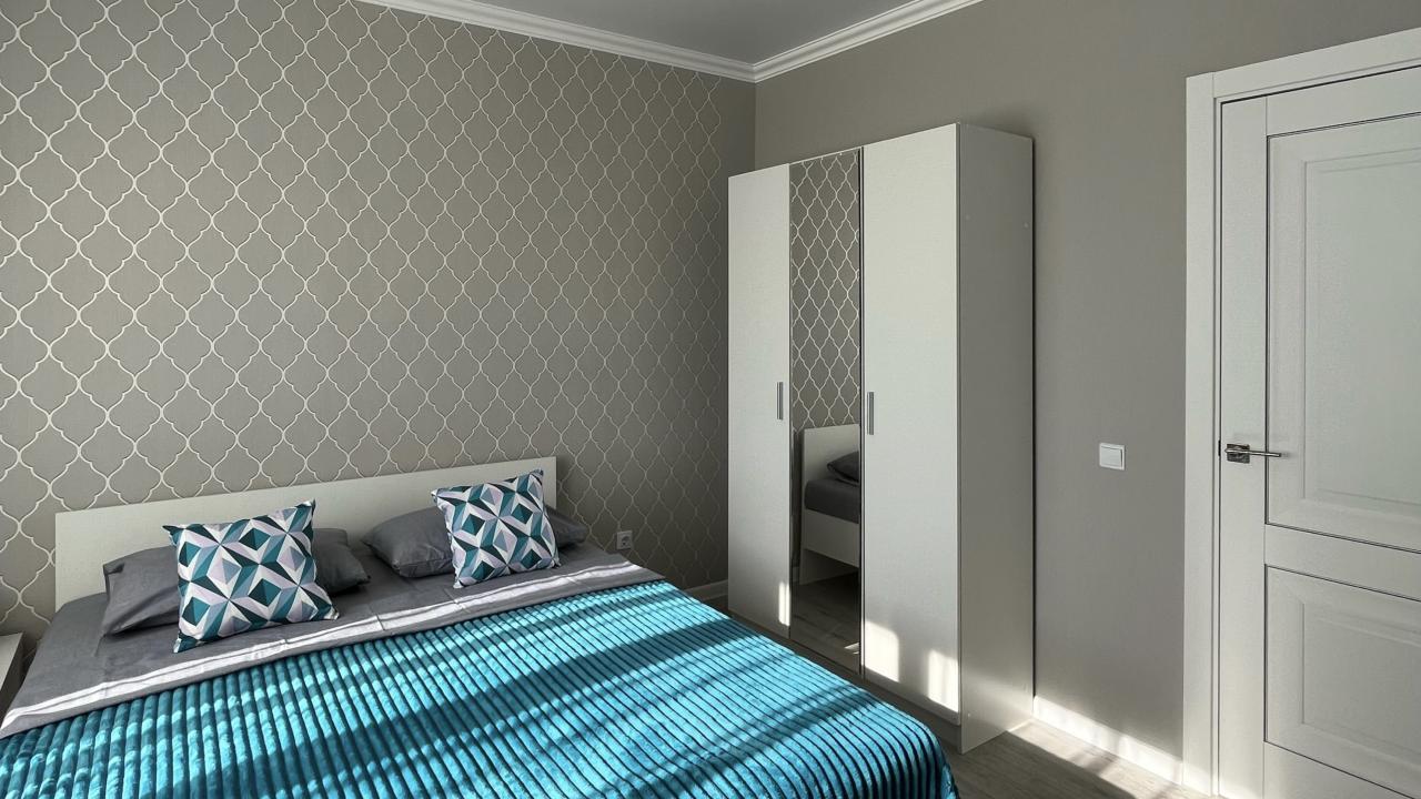 Real photos of Apartments on 61 Salmyshskaya street