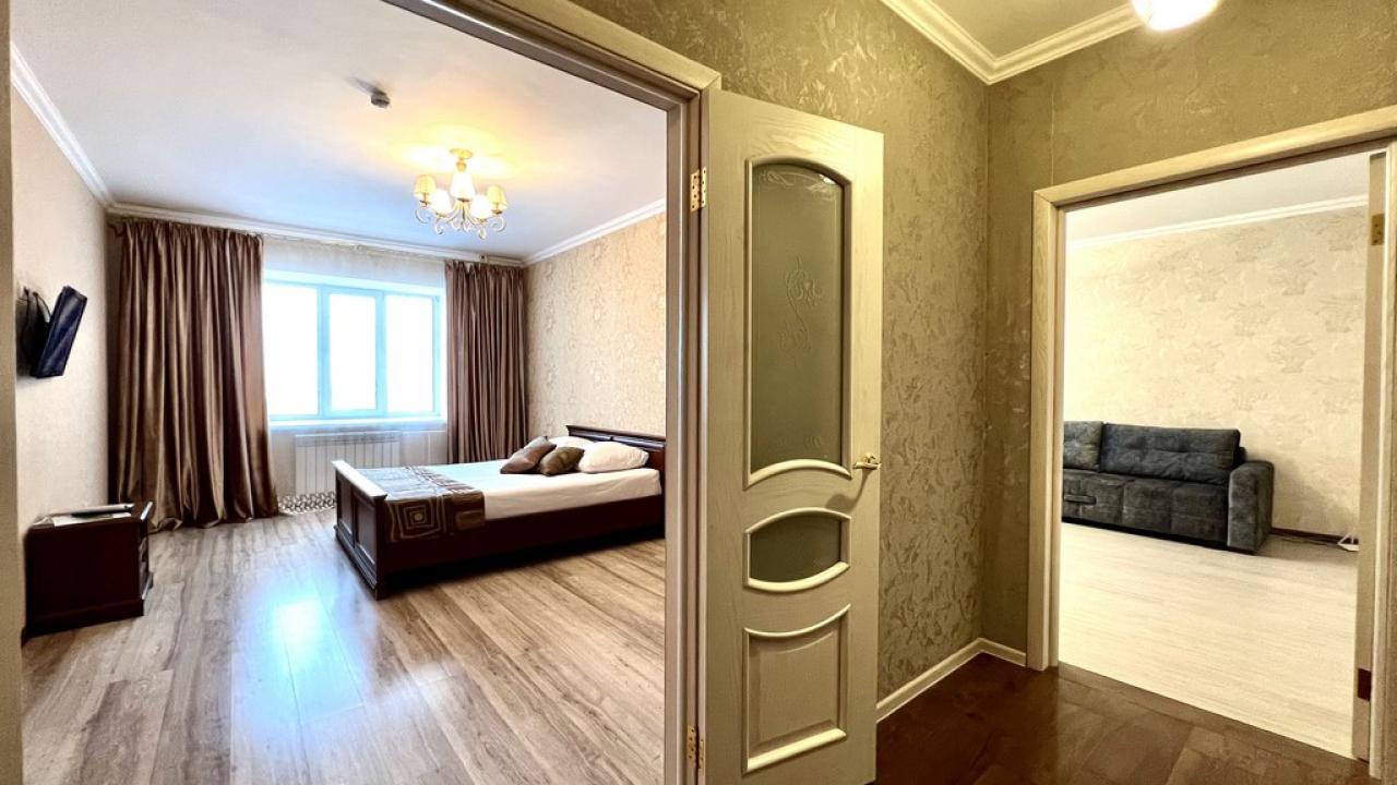 Real photos of Apartment from the Home Hotel company on Ordzhonikidze St., 86