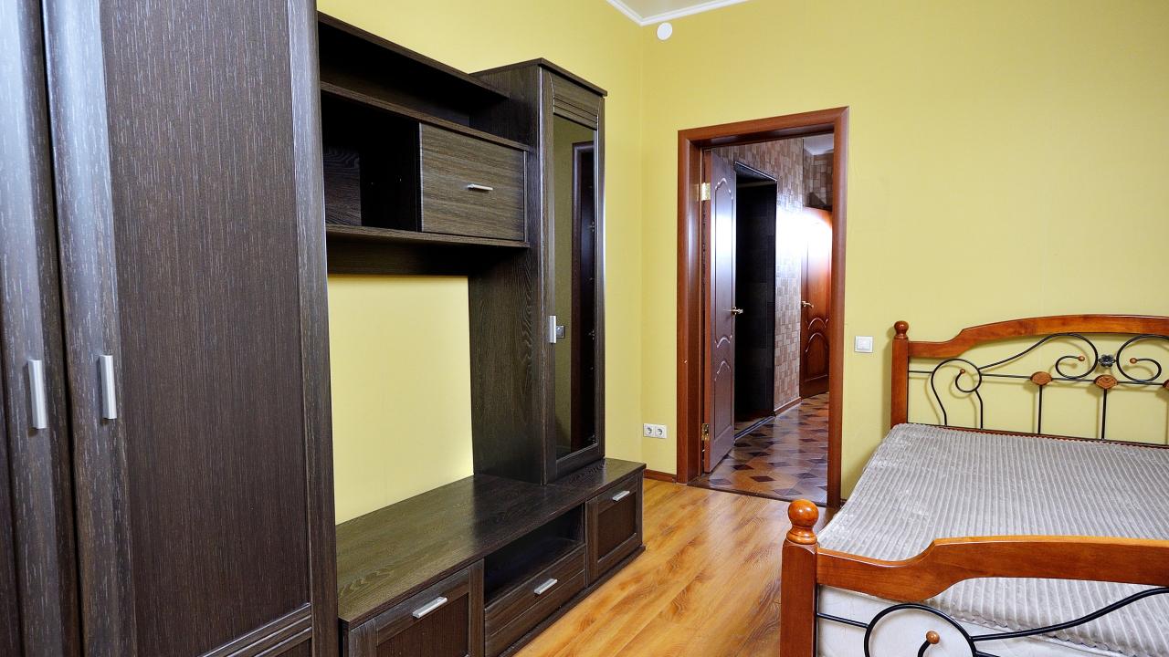 Real photos of Apartments on Karl Marx Avenue 22