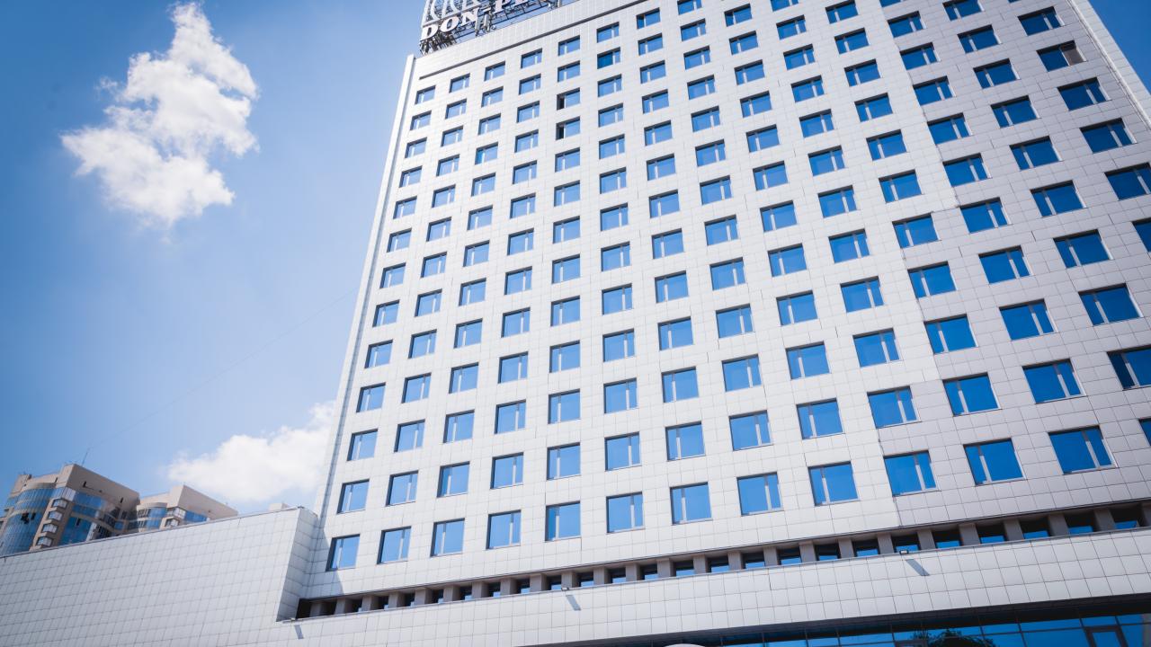 Real photos of Don Plaza Congress Hotel