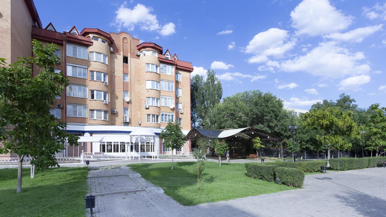 Real photos of Privat Hotel