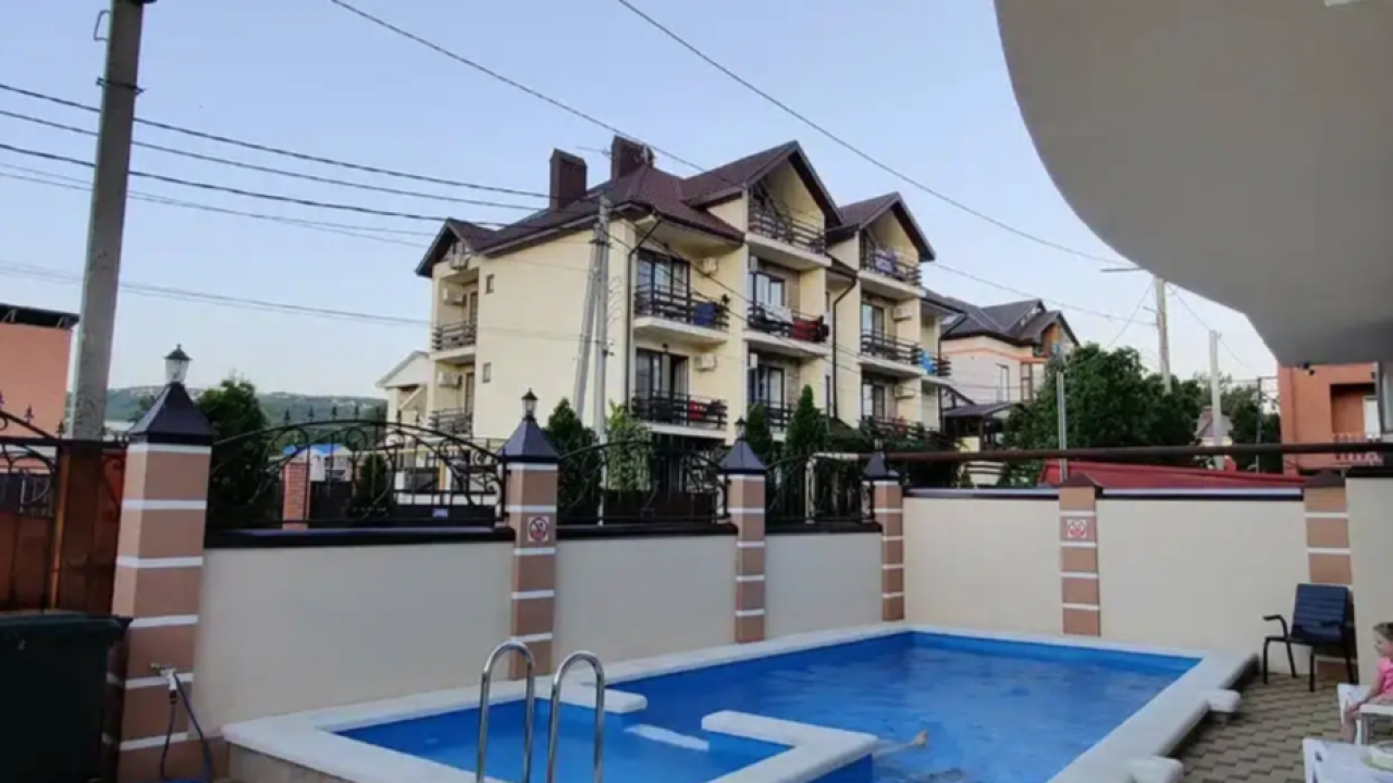 Реальные фото Манолис