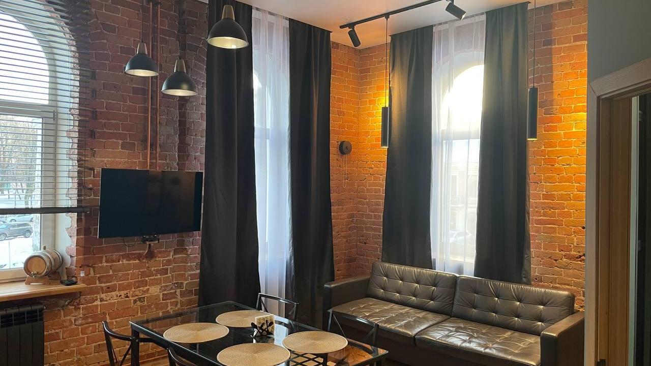 Real photos of W-apartments on Krasnoarmeyskaya Street