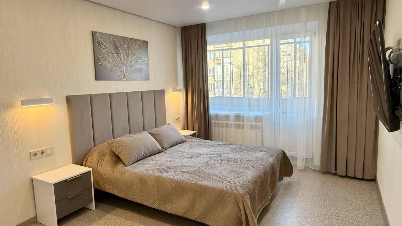 Real photos of 2 bedroom apartment near the  Park