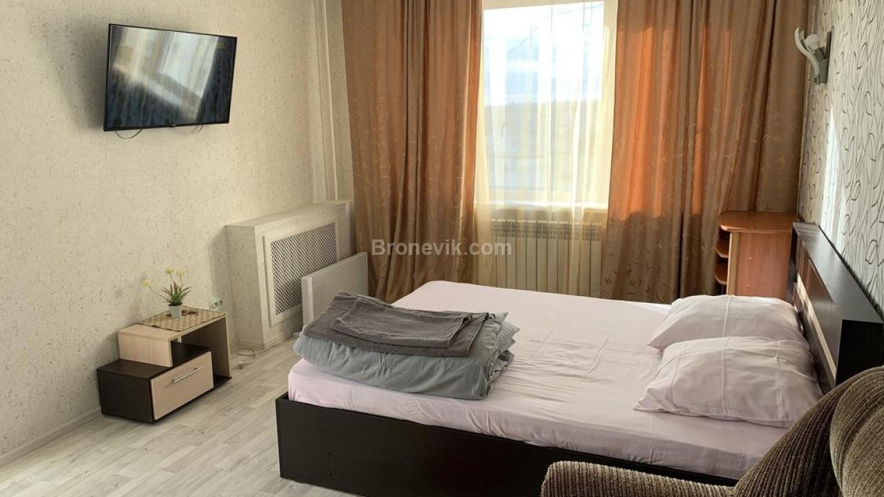 Real photos of Sempl on Neftyanikov Street 52