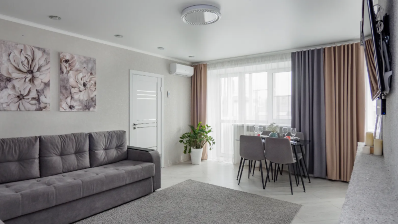 Real photos of Apartments on Universitetskaya street 12/23