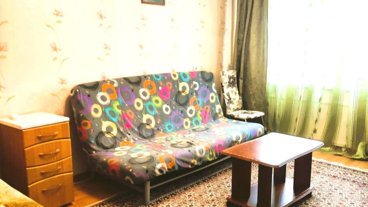 Real photos of Apartments on Geologorazvedchikov street 8